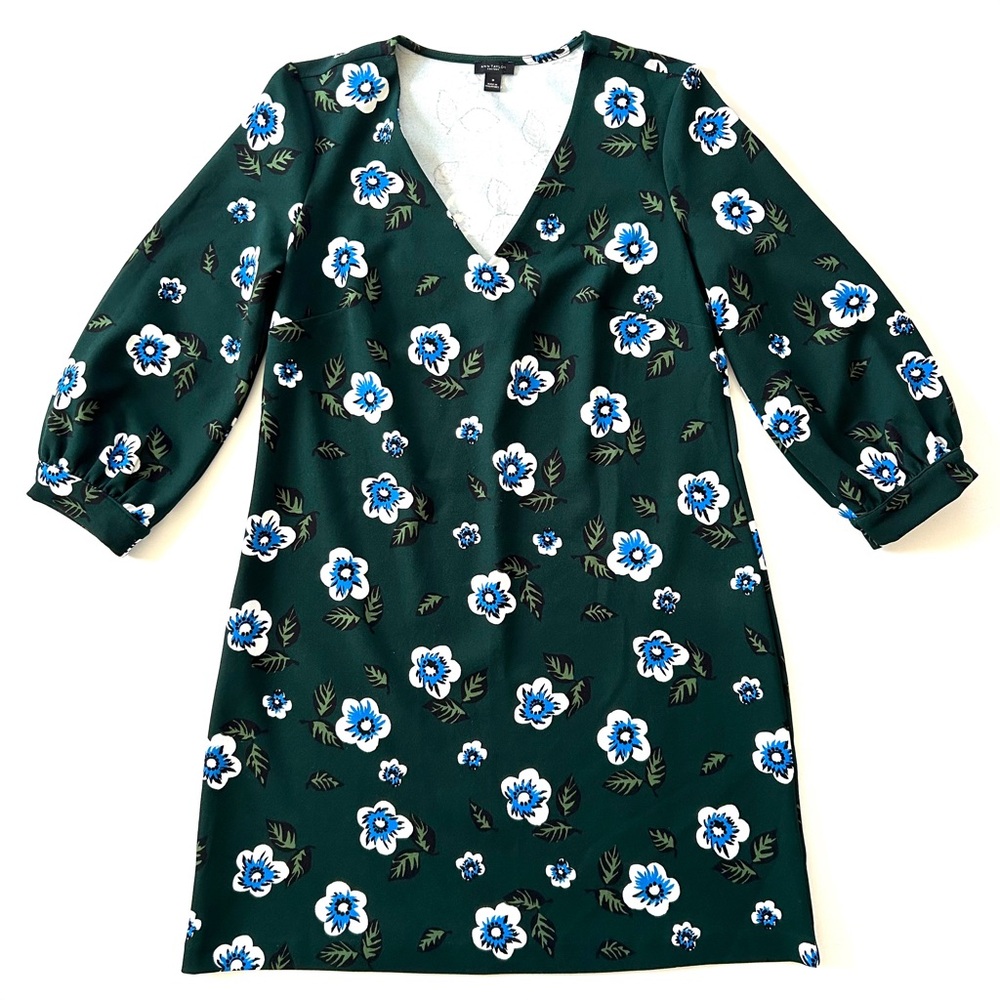 Ann Taylor Hunter Green Floral Print V-Neck Knit Dress